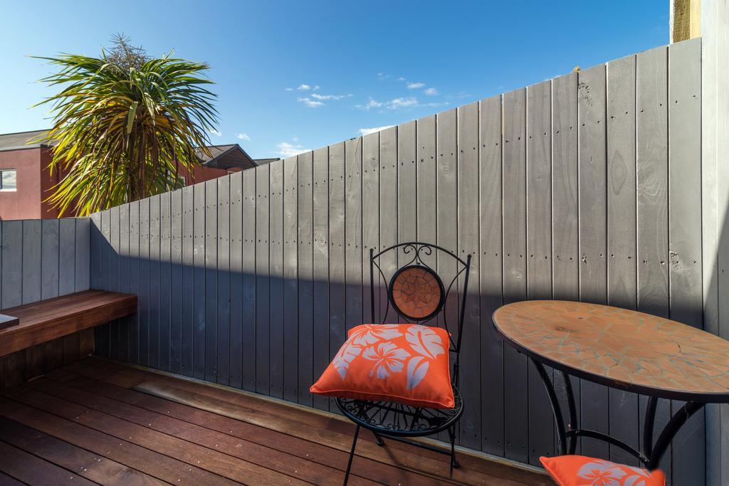 Lakeside City Apartments - Penthouse And Studio Rotorua Exterior foto